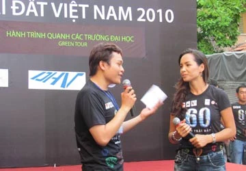 Giờ trái đất và giọt mồ hôi tình nguyện! ảnh 1 Giờ trái đất và giọt mồ hôi tình nguyện! ảnh 1