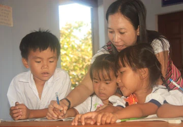 Chuẩn bị cuộc vận động “Vì học sinh Trường Sa thân yêu” ảnh 1 Chuẩn bị cuộc vận động “Vì học sinh Trường Sa thân yêu” ảnh 1