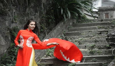 Sao mai Phạm Phương Thảo "phiêu" với áo dài ảnh 2 Sao mai Phạm Phương Thảo "phiêu" với áo dài ảnh 2