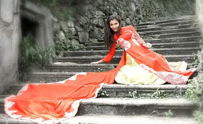 Sao mai Phạm Phương Thảo "phiêu" với áo dài ảnh 8 Sao mai Phạm Phương Thảo "phiêu" với áo dài ảnh 8