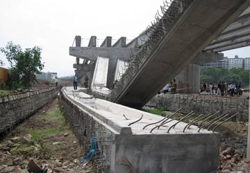 Sập dầm cầu cạn Pháp Vân: Hoàn toàn do lỗi thi công ảnh 1 Sập dầm cầu cạn Pháp Vân: Hoàn toàn do lỗi thi công ảnh 1