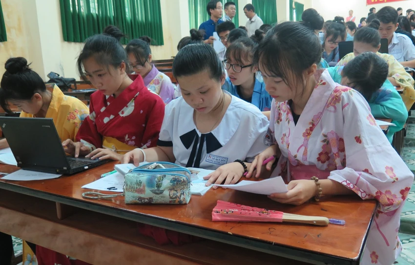 Độc đáo giờ học tái hiện về đất nước Nhật Bản ảnh 6 Độc đáo giờ học tái hiện về đất nước Nhật Bản ảnh 6