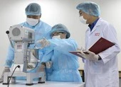 Trường học “đua” chế nước rửa tay, làm khẩu trang kháng khuẩn