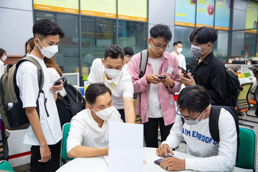 Thí sinh trúng tuyển nhập học tại các trường đại học ở TP.HCM năm 2022. Ảnh: NTCC Thí sinh trúng tuyển nhập học tại các trường đại học ở TP.HCM năm 2022. Ảnh: NTCC