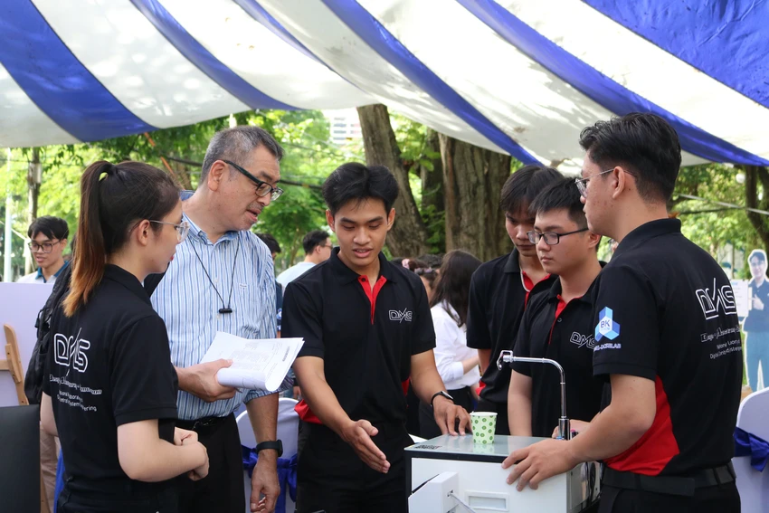 Nhiều ý tưởng hay được trình bày tại cuộc thi.