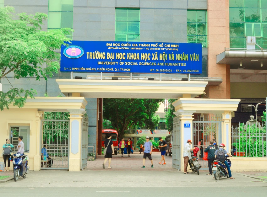 Trường ĐH KHXH&NV