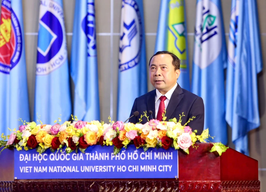 dh-quoc-gia-tp-hcm-30.jpg