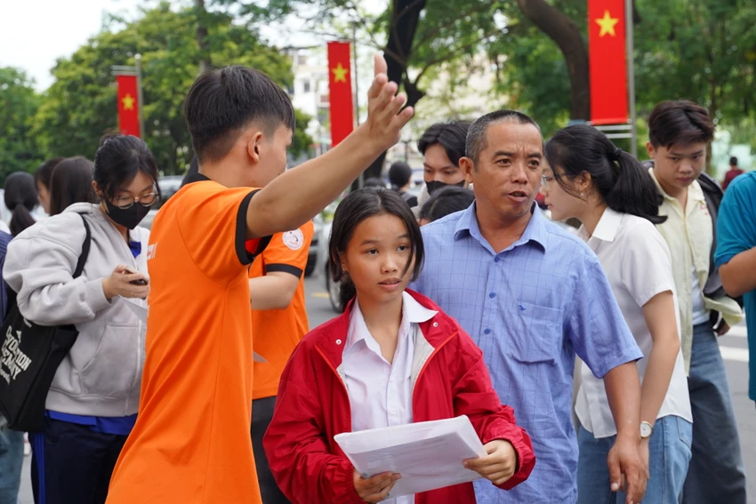 thi-danh-gia-nang-luc-vao-dai-hoc (13).JPG