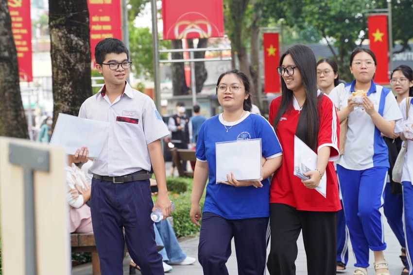 thi đánh giá năng lực năm 2025