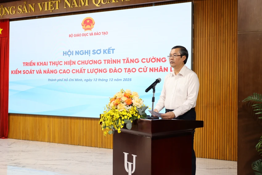 dao-tao-nganh-luat.JPG
