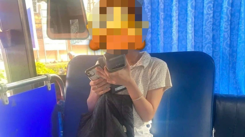 Đình chỉ nữ tiếp viên xe buýt vì ‘tịch thu thẻ sinh viên’ kèm lời lẽ không chuẩn mực