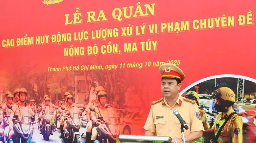uong-3-lon-bia-tu-chieu-toi-dieu-khien-xe-van-bi-xu-phat-vi-co-nong-do-con (8).jpg