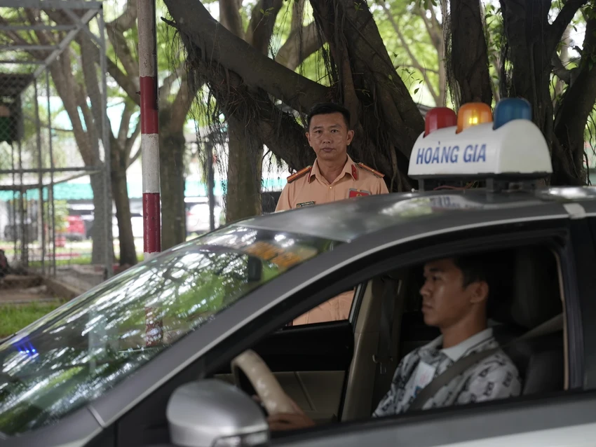 sat-hach-lai-xe-9243-5406.jpg