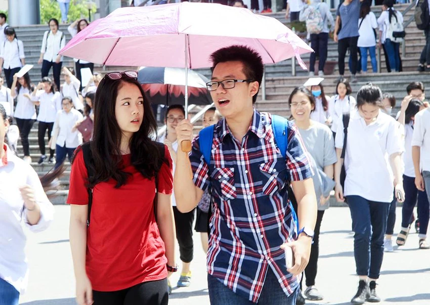 Theo đại diện Bộ GD&ĐT, các trường hoàn toàn chủ động tổ chức xét tuyển sớm với các phương thức khác nhau. Ảnh PHI HÙNG Theo đại diện Bộ GD&ĐT, các trường hoàn toàn chủ động tổ chức xét tuyển sớm với các phương thức khác nhau. Ảnh PHI HÙNG