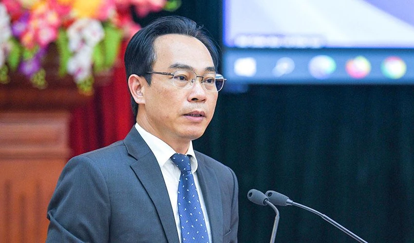 Chân dung Thứ trưởng Bộ GD&ĐT Hoàng Minh Sơn. Ảnh PHI HÙNG Chân dung Thứ trưởng Bộ GD&ĐT Hoàng Minh Sơn. Ảnh PHI HÙNG
