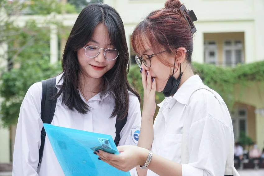 Thí sinh dự thi tốt nghiệp THPT năm 2022. Ảnh PHI HÙNG