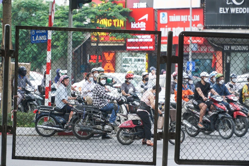 Dù vậy, theo ghi nhận tình hình giao thông ở đây vẫn không khả quan.