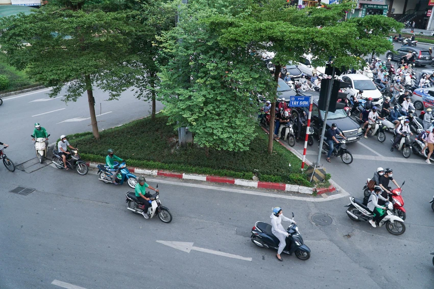 Theo Sở GTVT Hà Nội, đơn vị này quyết định kéo dài thời gian thí điểm đến 22-10.