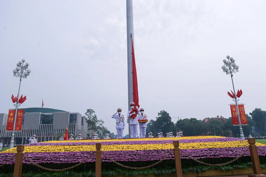 Tất cả diễn ra trong không khí trang nghiêm, trang trọng. Tất cả diễn ra trong không khí trang nghiêm, trang trọng.