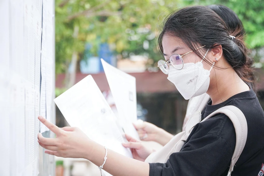 Thí sinh dự thi tốt nghiệp THPT năm 2022. Ảnh: PHI HÙNG Thí sinh dự thi tốt nghiệp THPT năm 2022. Ảnh: PHI HÙNG