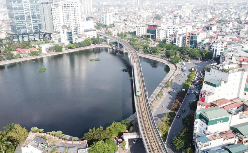 Tuyến đường sắt đô thị Cát Linh - Hà Đông. Ảnh PHI HÙNG Tuyến đường sắt đô thị Cát Linh - Hà Đông. Ảnh PHI HÙNG