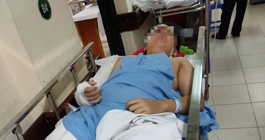 Sự việc khiến em Q phải nhập viện để cấp cứu. Ảnh CTV Sự việc khiến em Q phải nhập viện để cấp cứu. Ảnh CTV