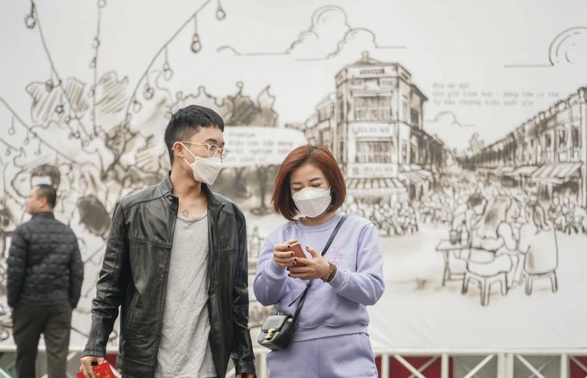 Tại lễ hội, du khách sẽ được trải nghiệm không gian văn hóa đặc sắc khởi nguồn với “Con đường Hà Nội”. Tiếp đó là hoạt động khám phá lịch sử hình thành và phát triển của Bia Hà Nội, một thương hiệu bia được người Việt tin dùng hơn một thế kỷ. Tại lễ hội, du khách sẽ được trải nghiệm không gian văn hóa đặc sắc khởi nguồn với “Con đường Hà Nội”. Tiếp đó là hoạt động khám phá lịch sử hình thành và phát triển của Bia Hà Nội, một thương hiệu bia được người Việt tin dùng hơn một thế kỷ.