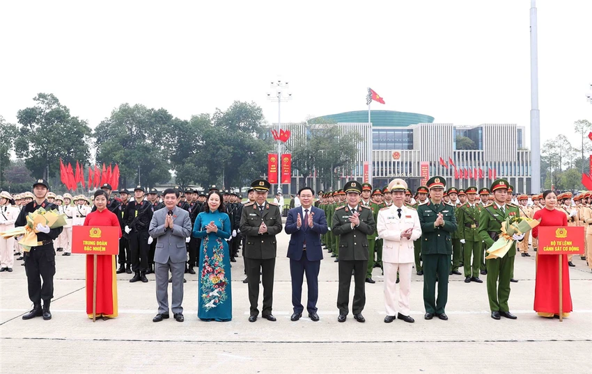 Nhiều lãnh đạo cấp cao của Đảng, Nhà nước đã tới tham dự Lễ khai mạc Hội thao truyền thống lần thứ 34. Ảnh BCA Nhiều lãnh đạo cấp cao của Đảng, Nhà nước đã tới tham dự Lễ khai mạc Hội thao truyền thống lần thứ 34. Ảnh BCA