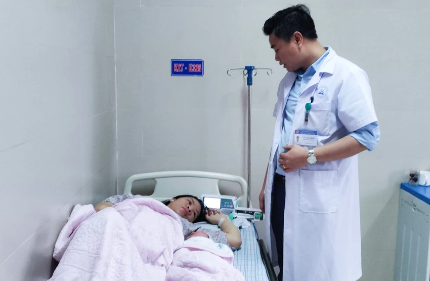 Đến nay sức khỏe của của hai mẹ con sản phụ A đã tốt, khỏe mạnh. Ảnh CTV Đến nay sức khỏe của của hai mẹ con sản phụ A đã tốt, khỏe mạnh. Ảnh CTV