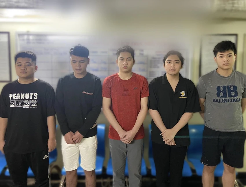 Nhóm người lừa đảo người vay tiền online. Ảnh: CACC Nhóm người lừa đảo người vay tiền online. Ảnh: CACC