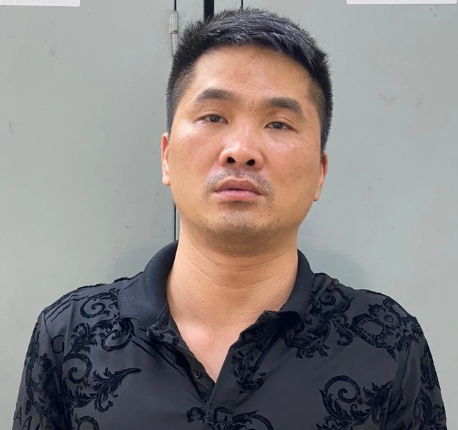 Đã tìm ra nghi phạm đâm thủng lốp nhiều ô tô ở Linh Đàm ảnh 1 Đã tìm ra nghi phạm đâm thủng lốp nhiều ô tô ở Linh Đàm ảnh 1