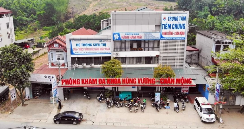 Phòng khám đa khoa Hùng Vương - Chân Mộng thuộc Bệnh viện Đa khoa Hùng Vương. Ảnh: IT Phòng khám đa khoa Hùng Vương - Chân Mộn thuộc Bệnh viện Đa khoa Hùng Vương