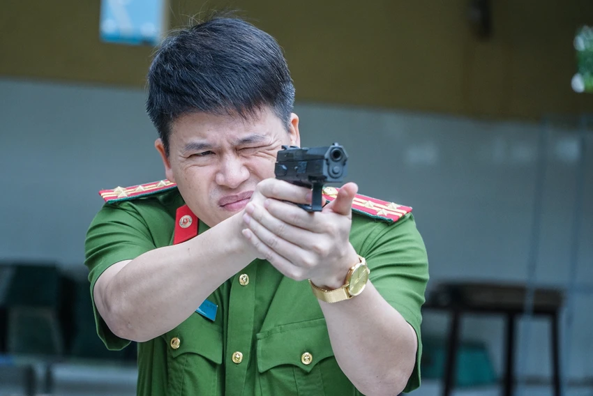 Kỹ năng bóp cò là yếu tố vô cùng quan trọng và ảnh hưởng trực tiếp đến hiệu suất của mỗi lần bắn. Kỹ năng bóp cò là yếu tố vô cùng quan trọng và ảnh hưởng trực tiếp đến hiệu suất của mỗi lần bắn.