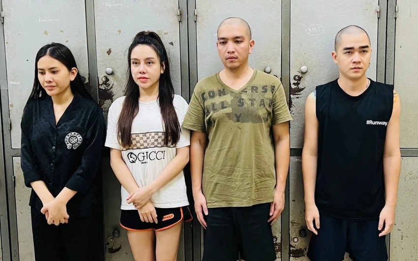 Nhóm nam nữ trong vụ việc. Ảnh CACC Nhóm nam nữ trong vụ việc. Ảnh CACC