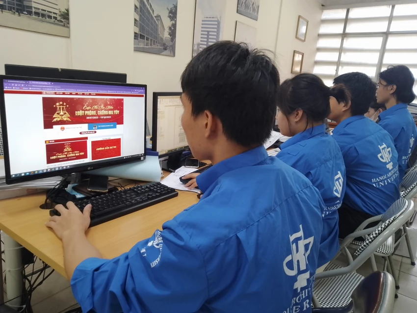 Hơn 3,2 triệu lượt thi trực tuyến tìm hiểu Luật Phòng, chống ma tuý