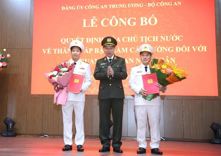 thang-cap-bac-ham-cap-tuong.jpg