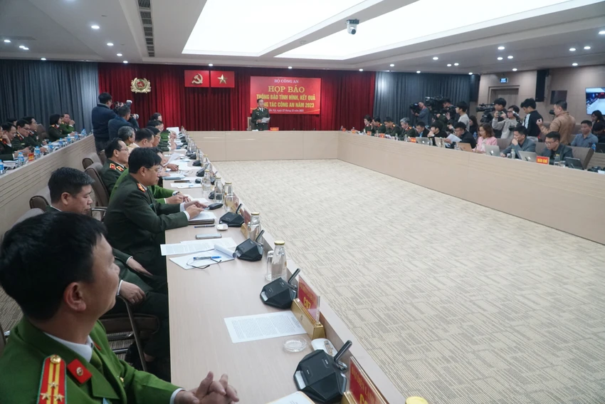 dsc07728-8737-7248.jpg