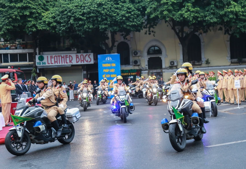 le-ra-quan-nam-an-toan-giao-thong-5-3522.jpg