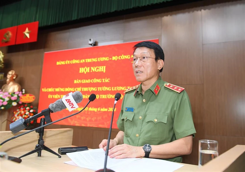 Bộ trưởng Bộ Công an Lương Tam Quang phát biểu tại Hội nghị. Ảnh CA