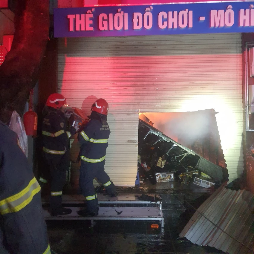 cháy.jpg