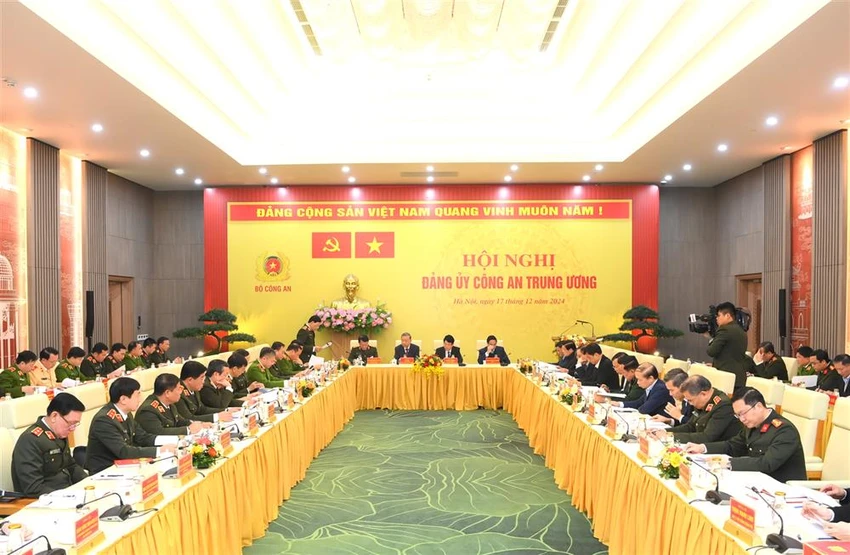 cong-an-trung-uong.jpg