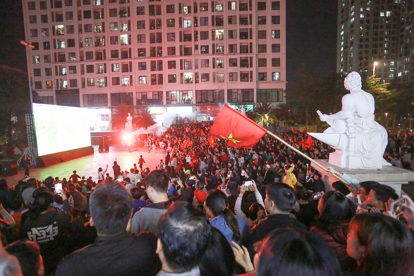 CHI86136.JPG