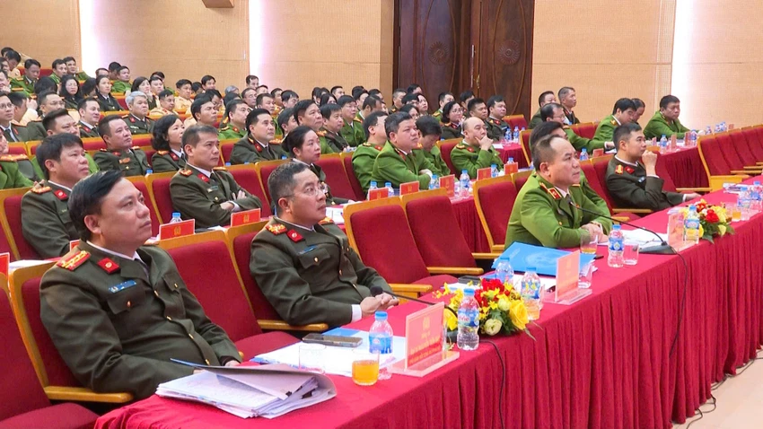 hoi-nghi.jpg