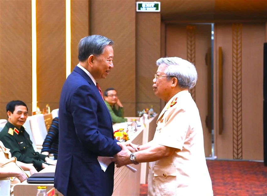 tong-bi-thu.jpg