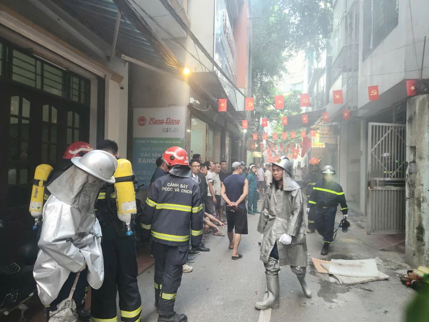 Lại xảy ra cháy nhà ở Hà Nội