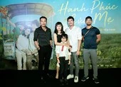 'Vợ chồng' Cát Phượng đổi tên phim sau scandal tình tay ba