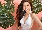 Bộ ảnh bikini triệu views giúp Nhật Hà nóng bỏng