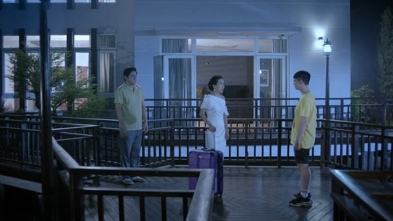 Gia đình Phúc Du Bích đoàn tụ sau sóng gió và cái kết viên mãn ảnh 3 Gia đình Phúc Du Bích đoàn tụ sau sóng gió và cái kết viên mãn ảnh 3