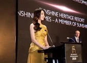 Hoa hậu Lương Thùy Linh làm giám đốc ở tuổi 20