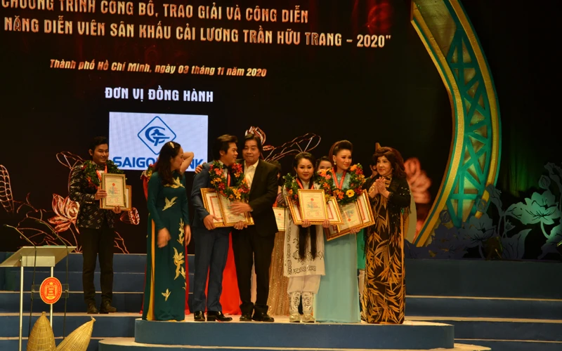 Cuộc thi kế thừa giải thưởng Trần Hữu Trang 2020 trao 7 HCV ảnh 3 Cuộc thi kế thừa giải thưởng Trần Hữu Trang 2020 trao 7 HCV ảnh 3